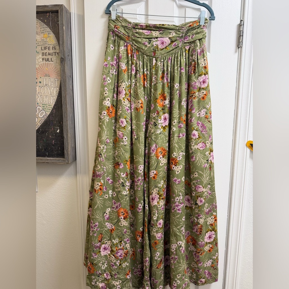 Wide-leg Wild Flower Green Pants